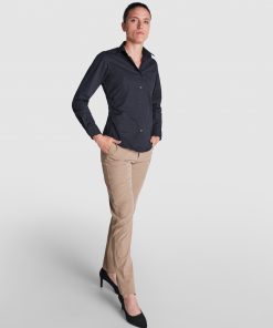 Alternative view of MOSCU WOMAN