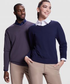 Alternative view of HILUX WOMAN